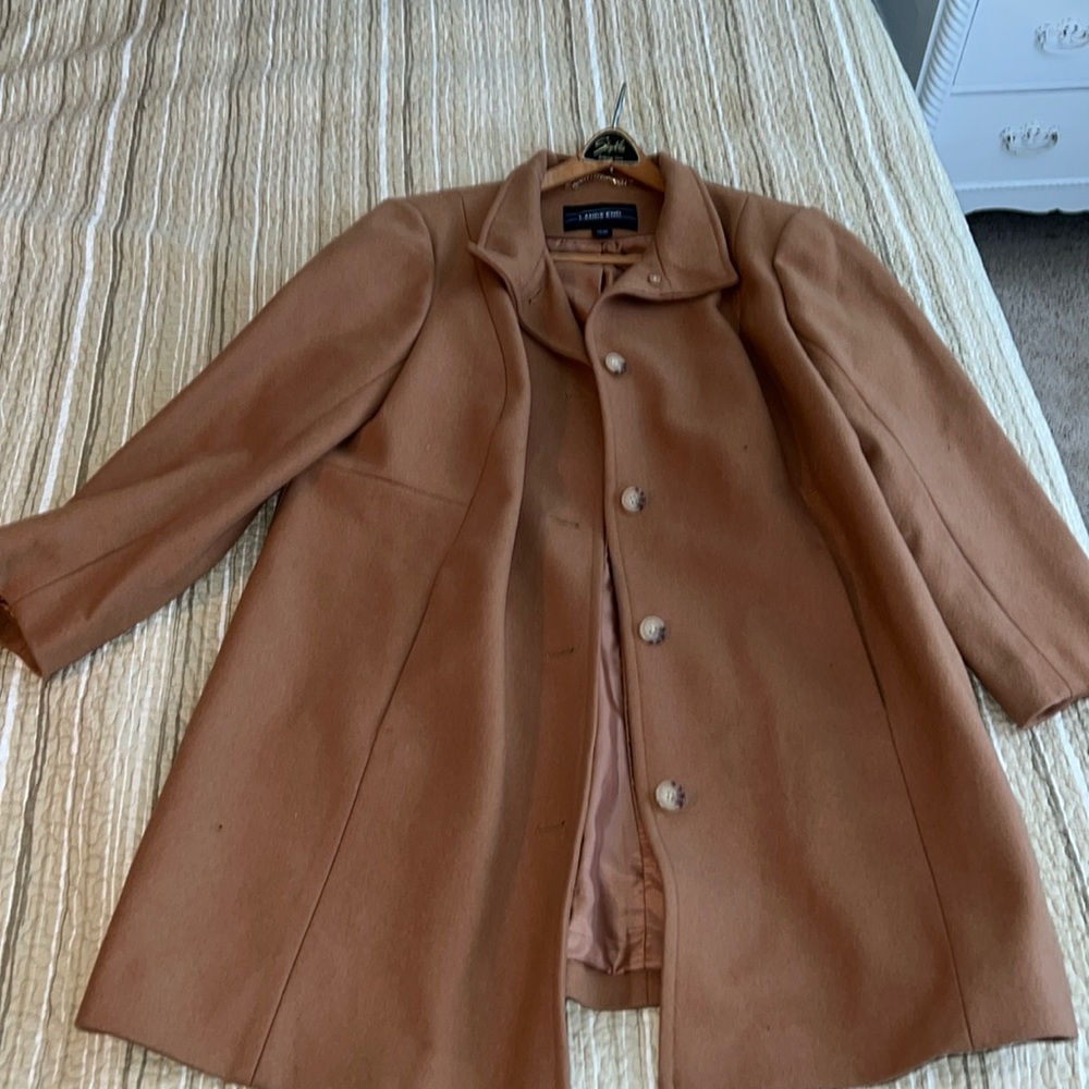 Lands End Women’s Wool long Jacket. Size 18 Barely Worn like New!